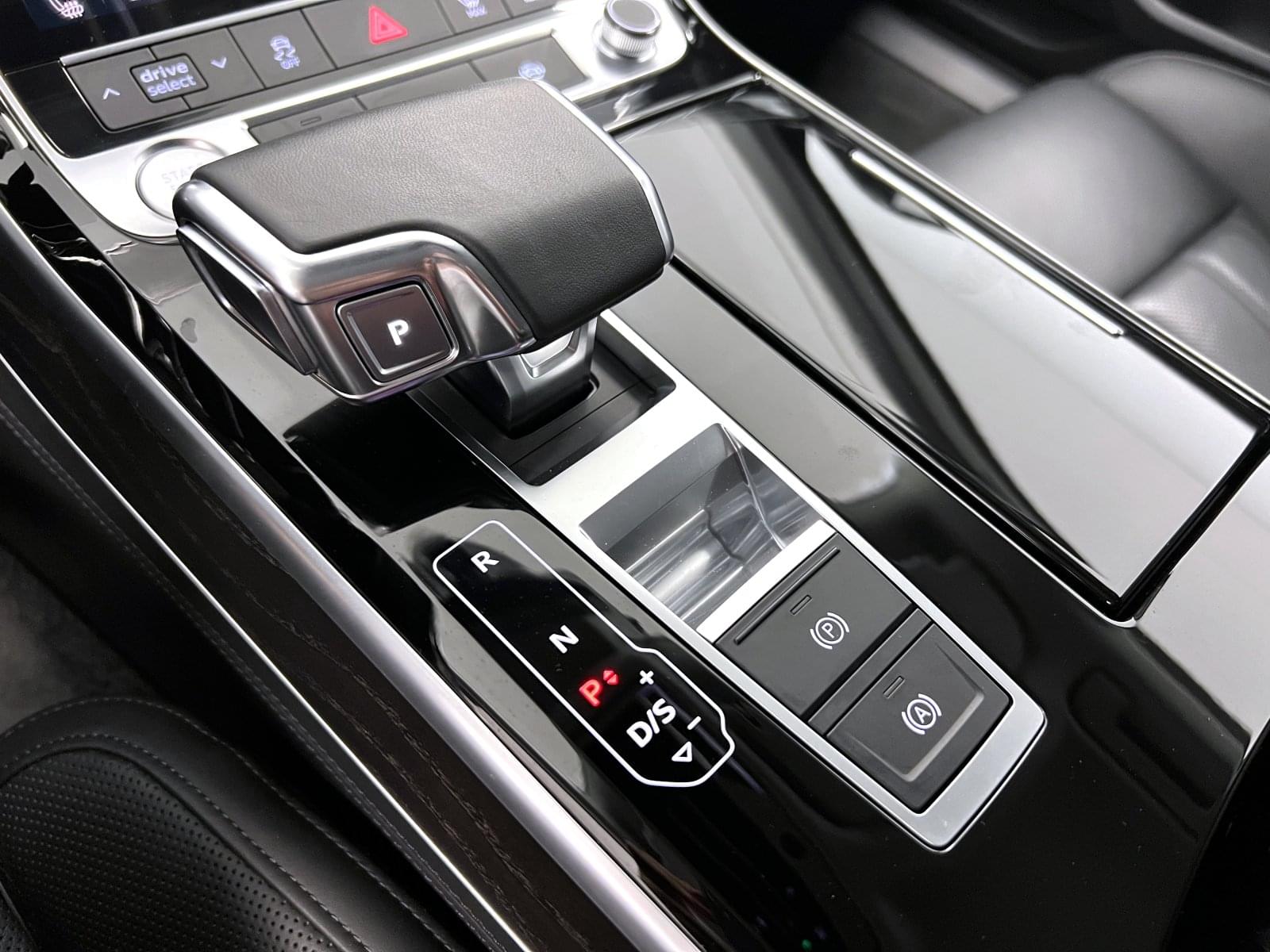 AUDI A8 L 60 TFSIE QUATTRO TIPTRONIC 43 