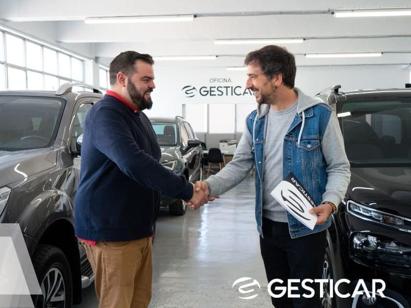 TOYOTA COROLLA 1.8 HYBRID BUSINESS PLUS E-CVT TOU SPORT 44 