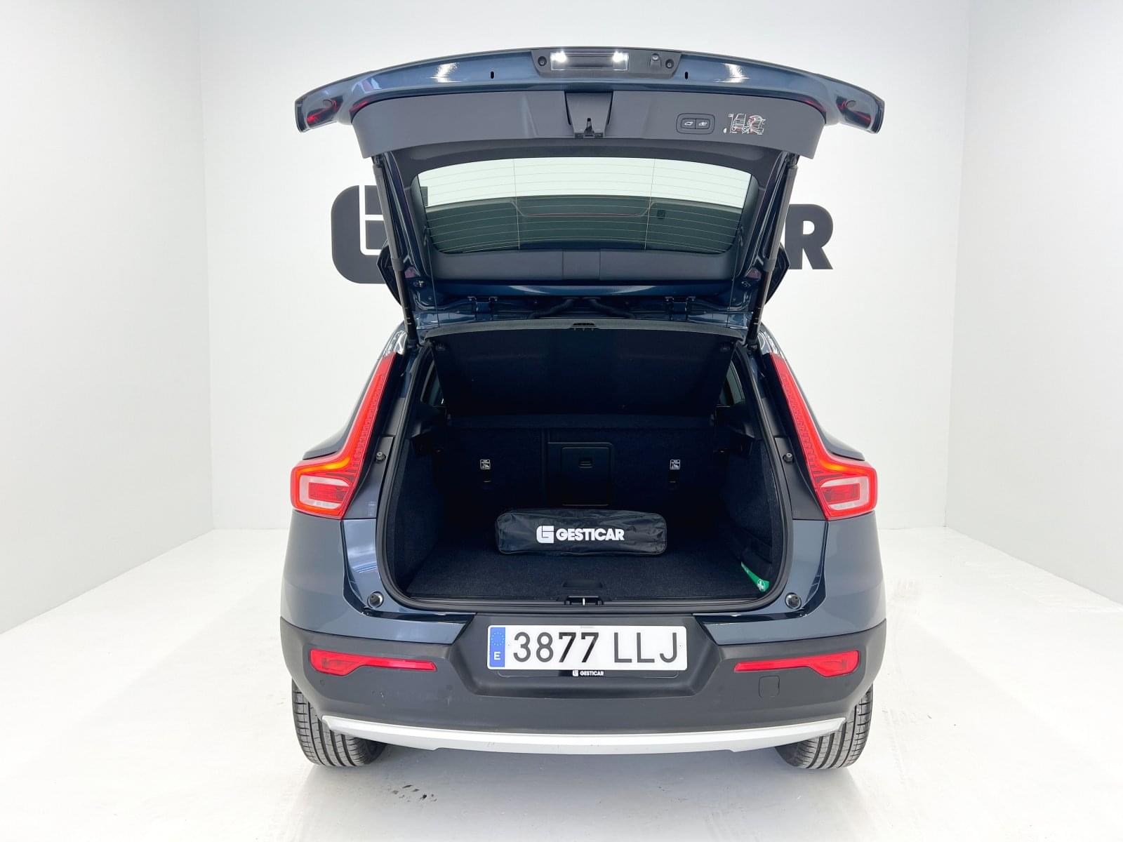 VOLVO XC40 BUSINESS PLUS T3 163CV AT8 12 