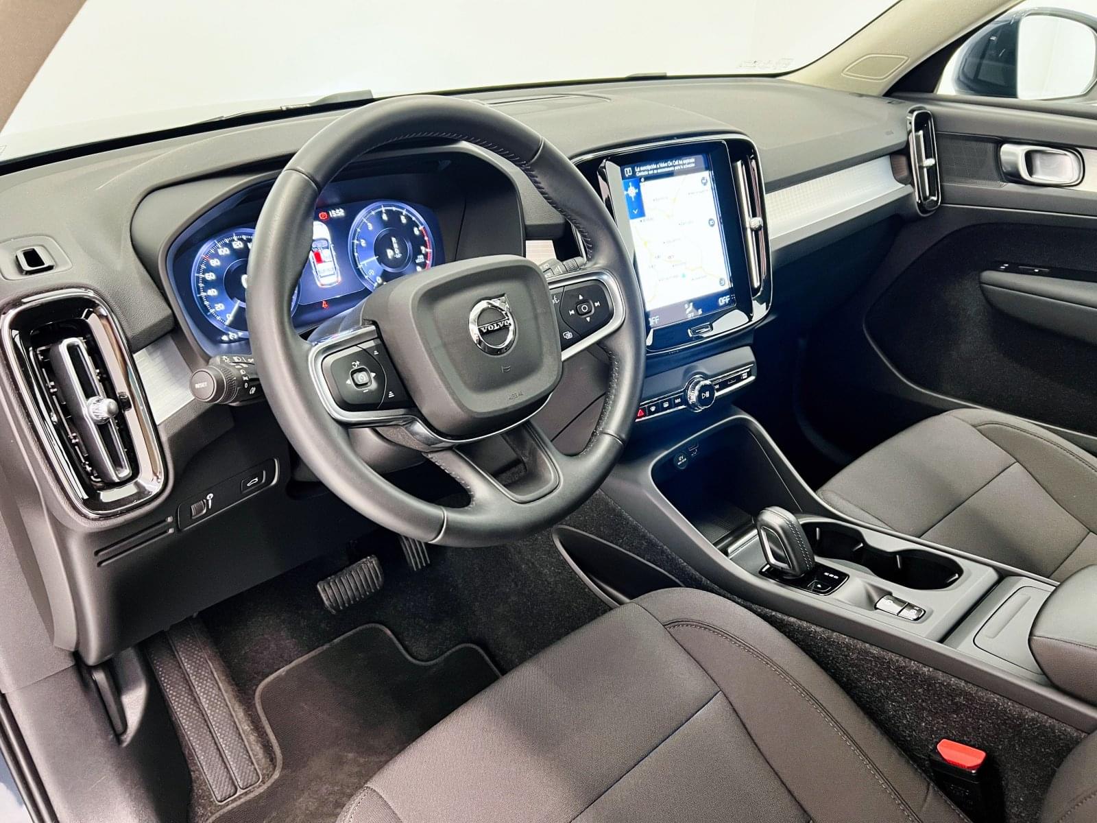 VOLVO XC40 BUSINESS PLUS T3 163CV AT8 25 