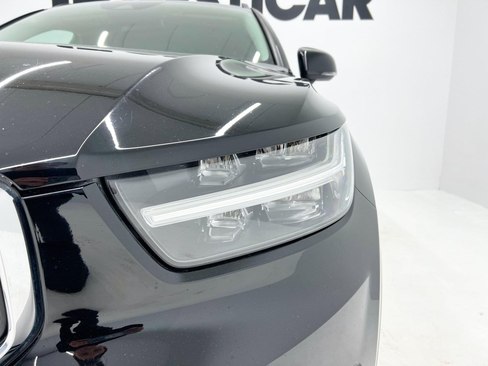 VOLVO XC40 T3 163CV 7 