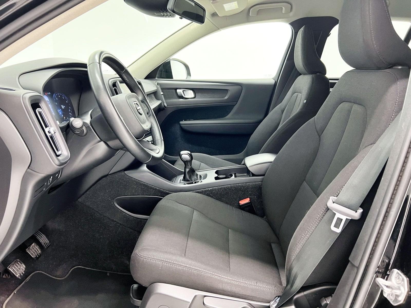 VOLVO XC40 T3 163CV 24 