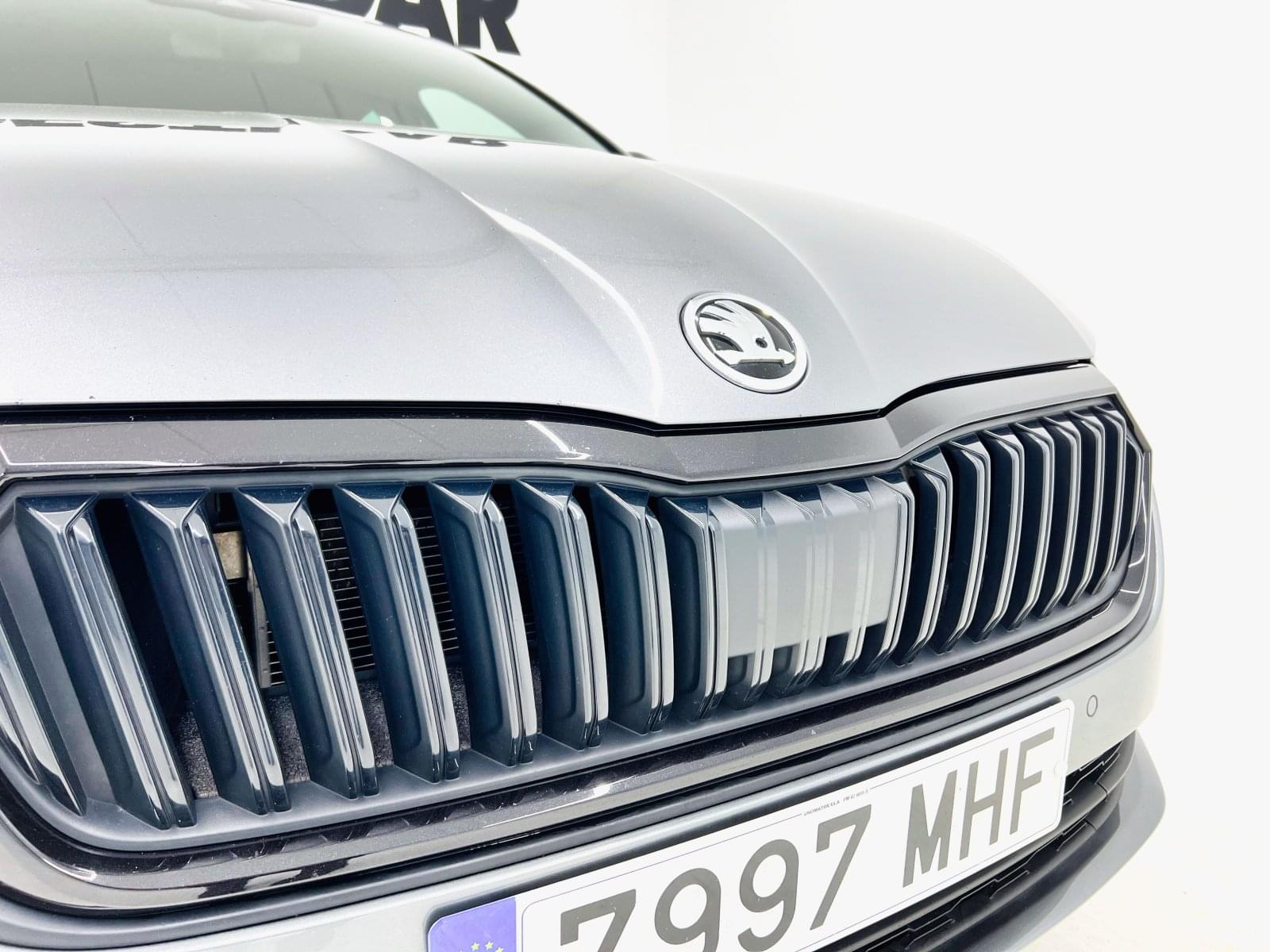 SKODA OCTAVIA 2.0TDI 150CV DSG SPORTLINE 5 