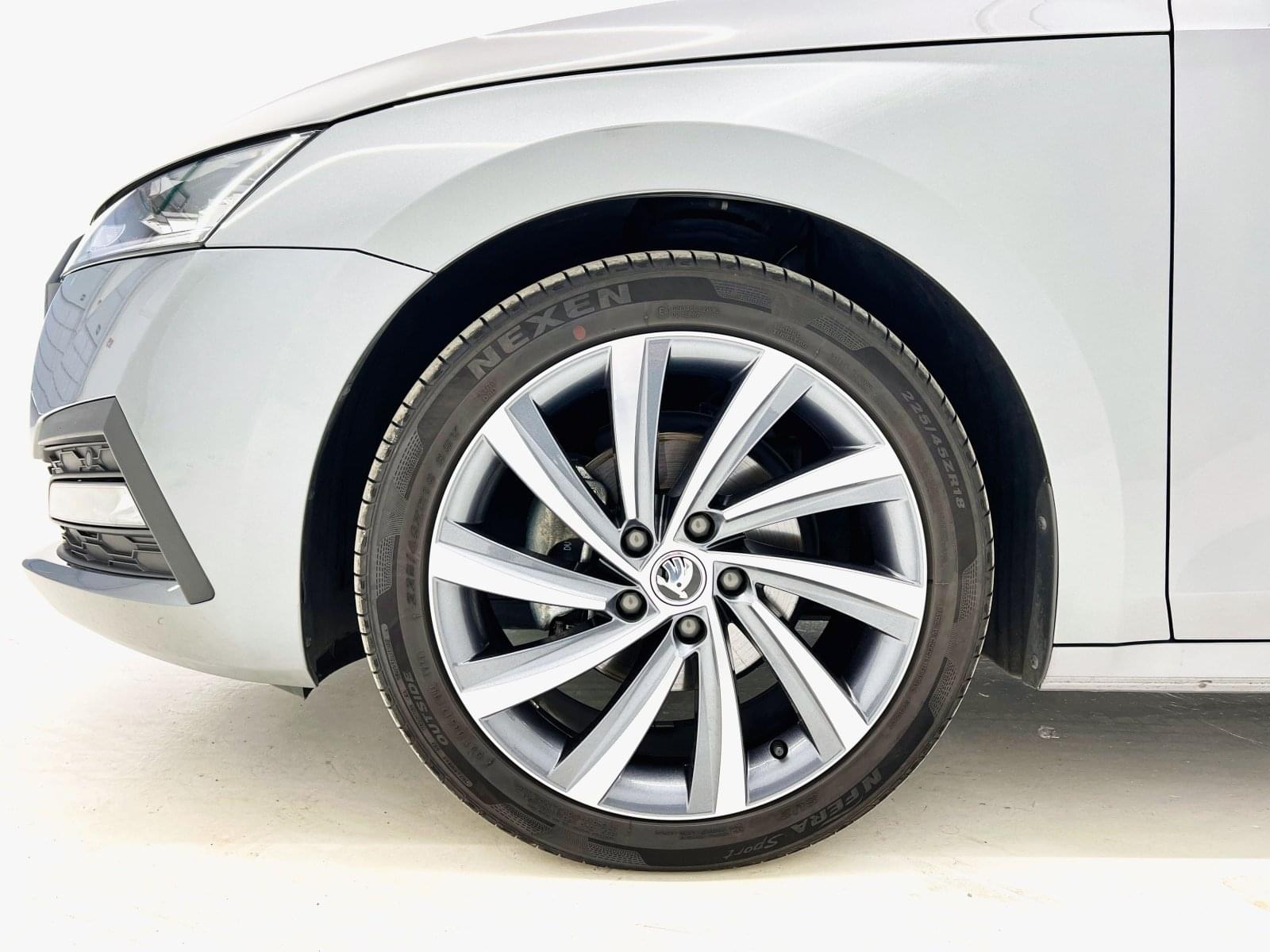 SKODA OCTAVIA 2.0TDI 150CV DSG SPORTLINE 20 
