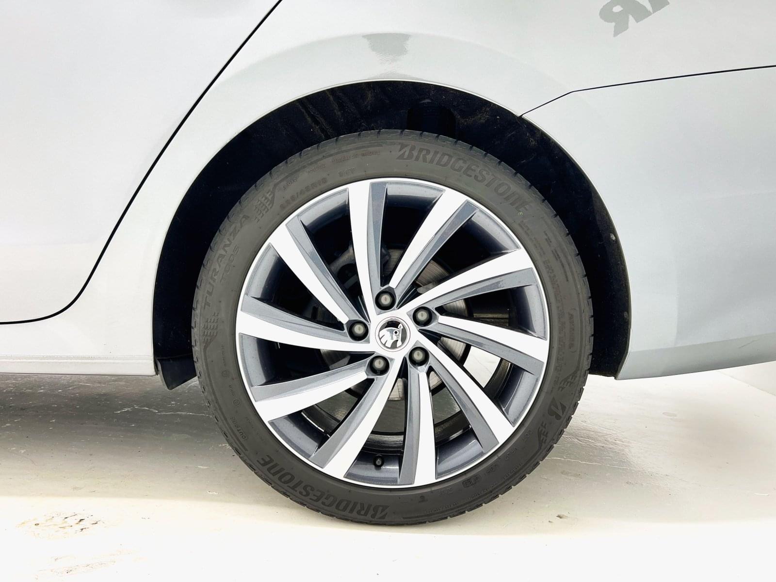 SKODA OCTAVIA 2.0TDI 150CV DSG SPORTLINE 21 