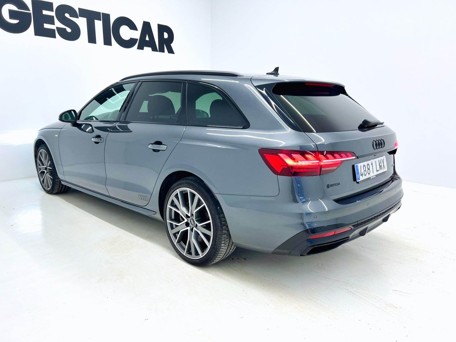 AUDI A4 AVANT BLACK LINE 45 TFSI 11 
