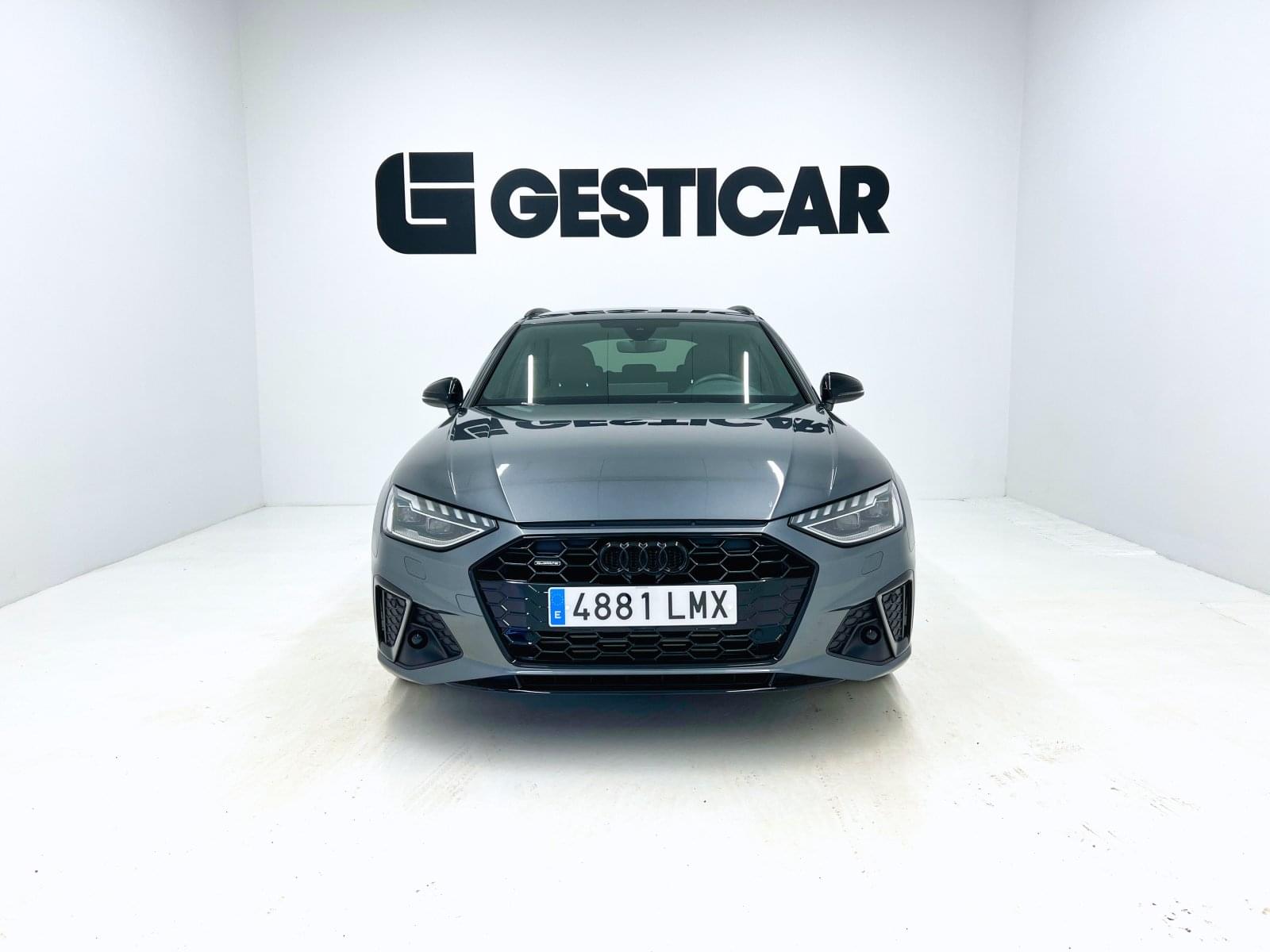 AUDI A4 AVANT BLACK LINE 45 TFSI 6 