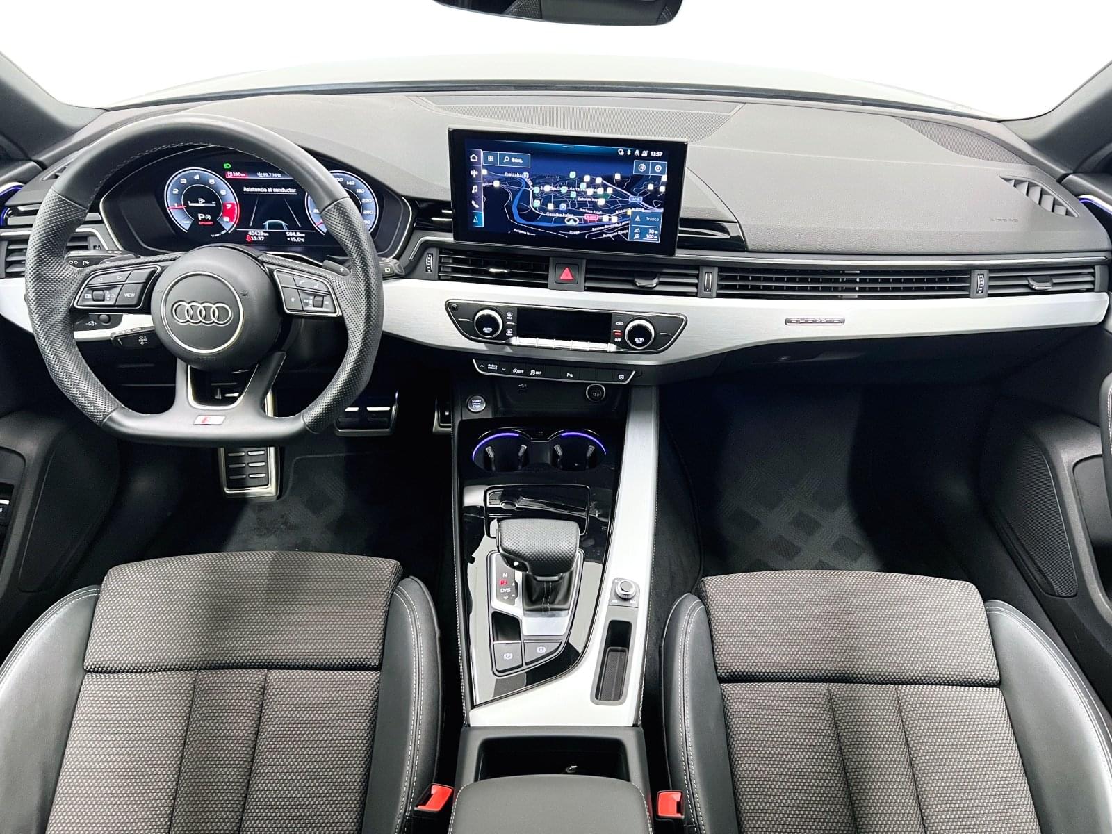 AUDI A4 AVANT BLACK LINE 45 TFSI 25 