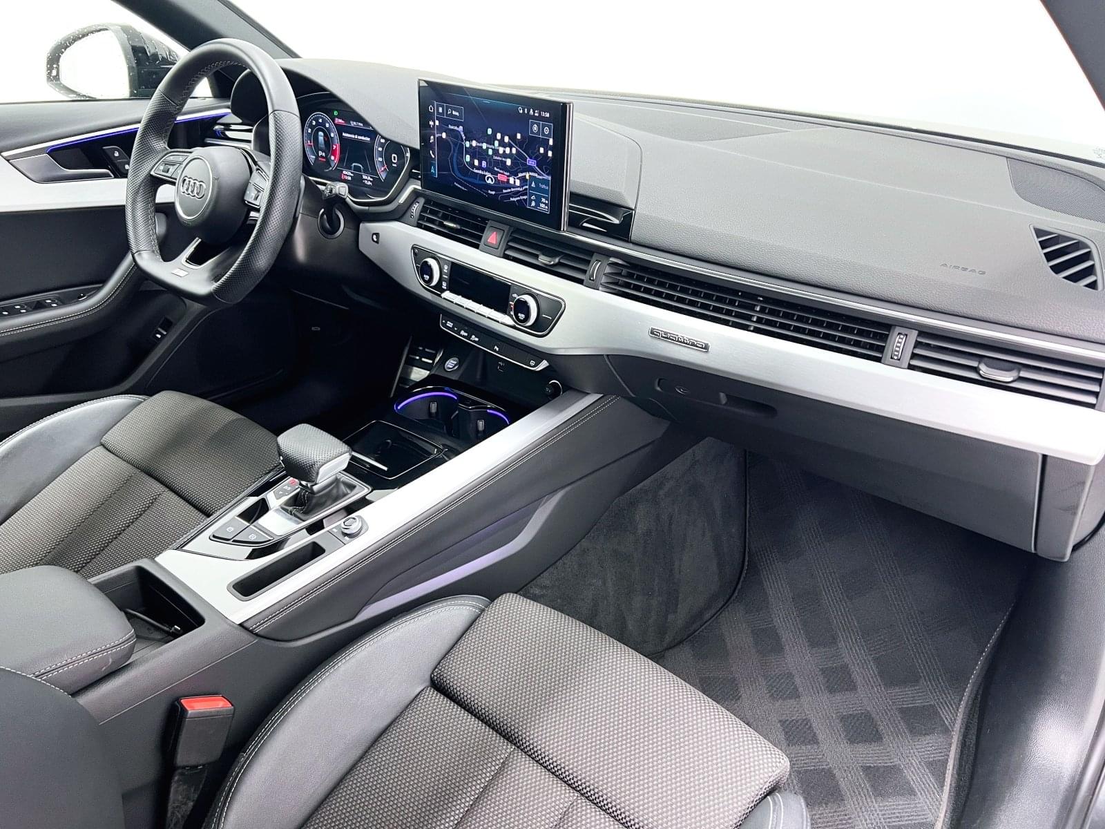 AUDI A4 AVANT BLACK LINE 45 TFSI 37 