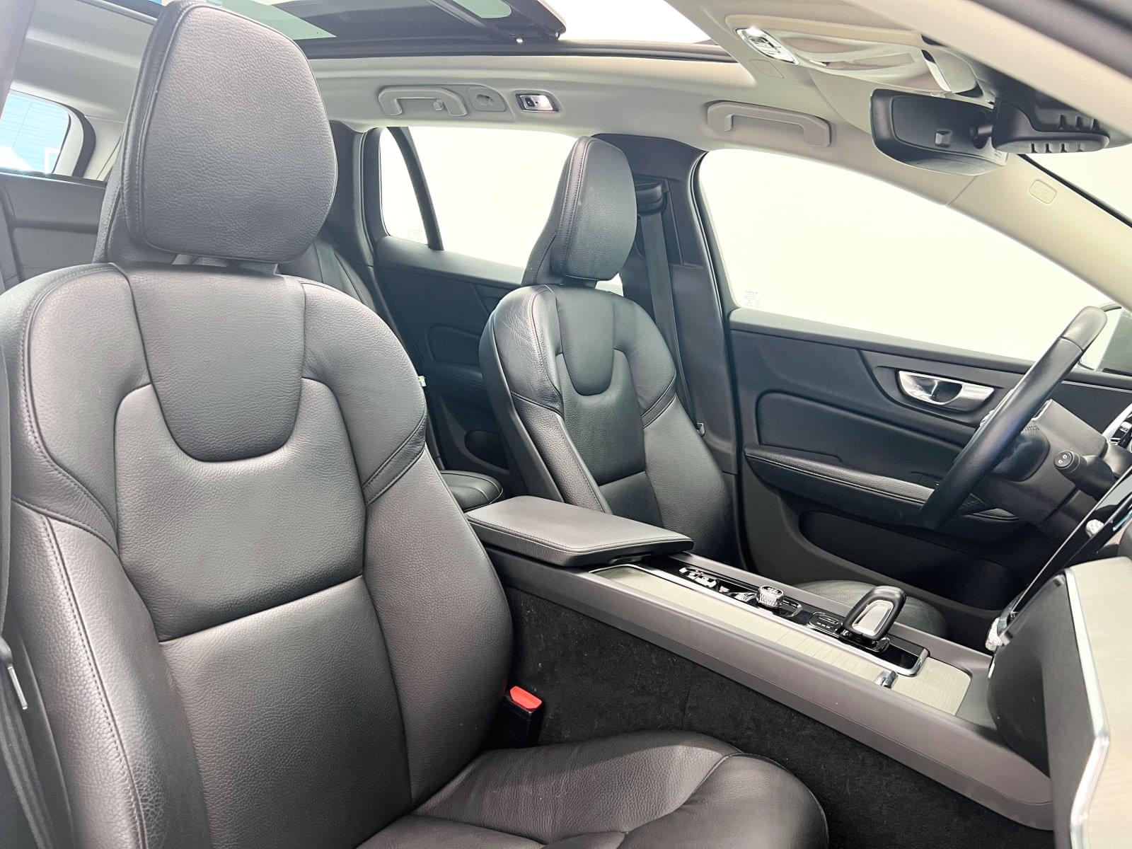 VOLVO V60 CROSS COUNTRY 2.0 B5 AWD CROSS COUNTRY PRO AUTO 41 