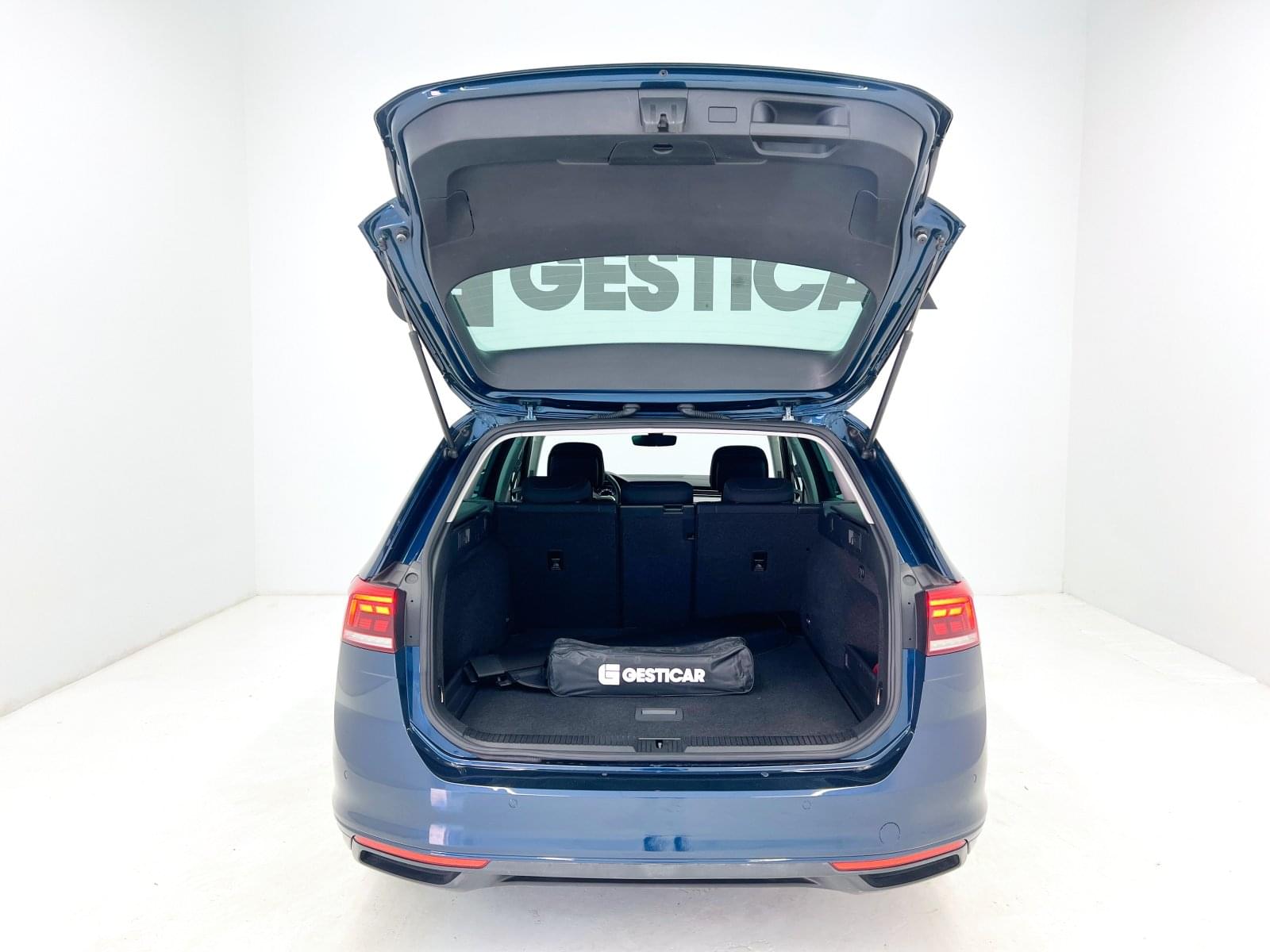 VOLKSWAGEN PASSAT VARIANT EXECUTIVE 2.0 TDI AT7 13 