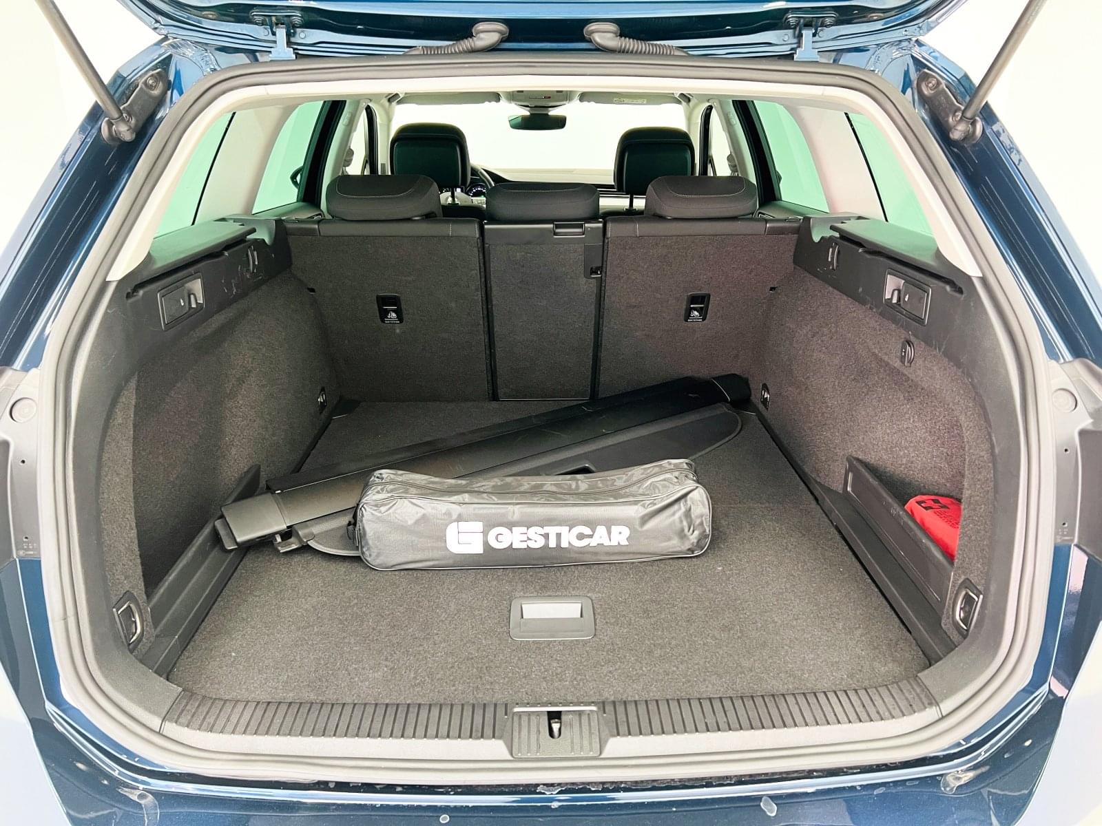 VOLKSWAGEN PASSAT VARIANT EXECUTIVE 2.0 TDI AT7 14 