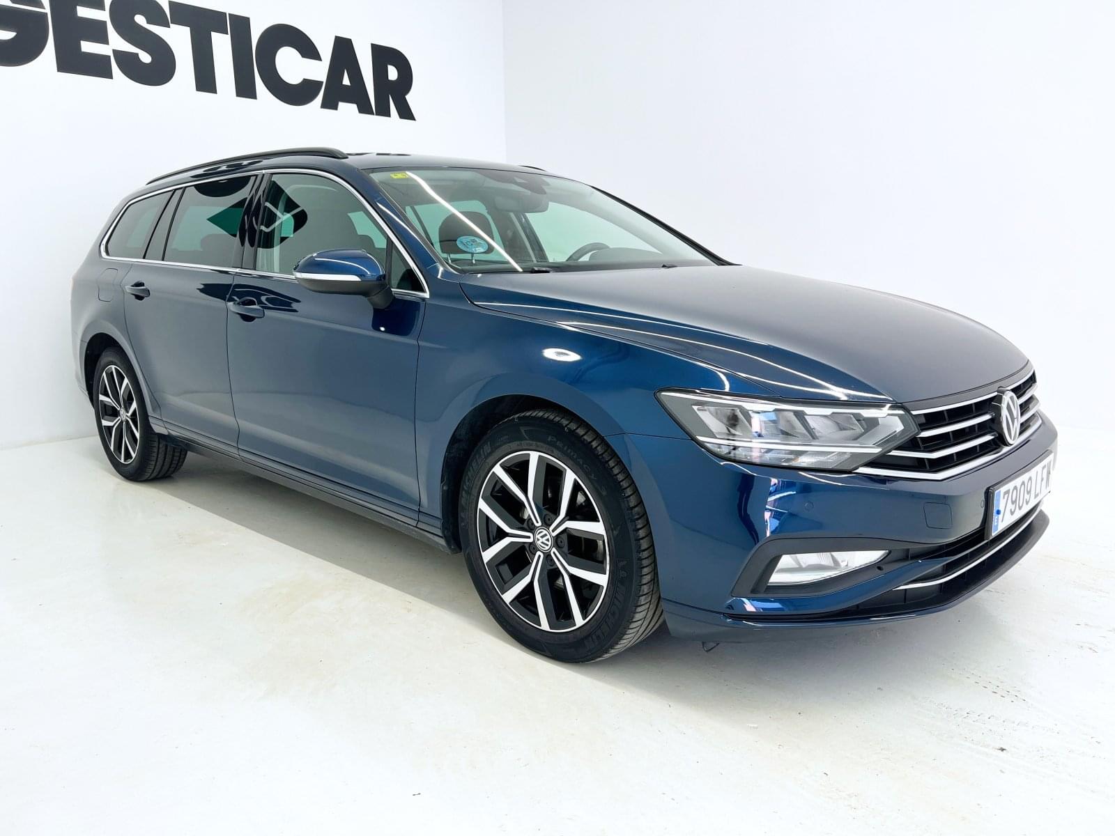 VOLKSWAGEN PASSAT VARIANT EXECUTIVE 2.0 TDI AT7 3 