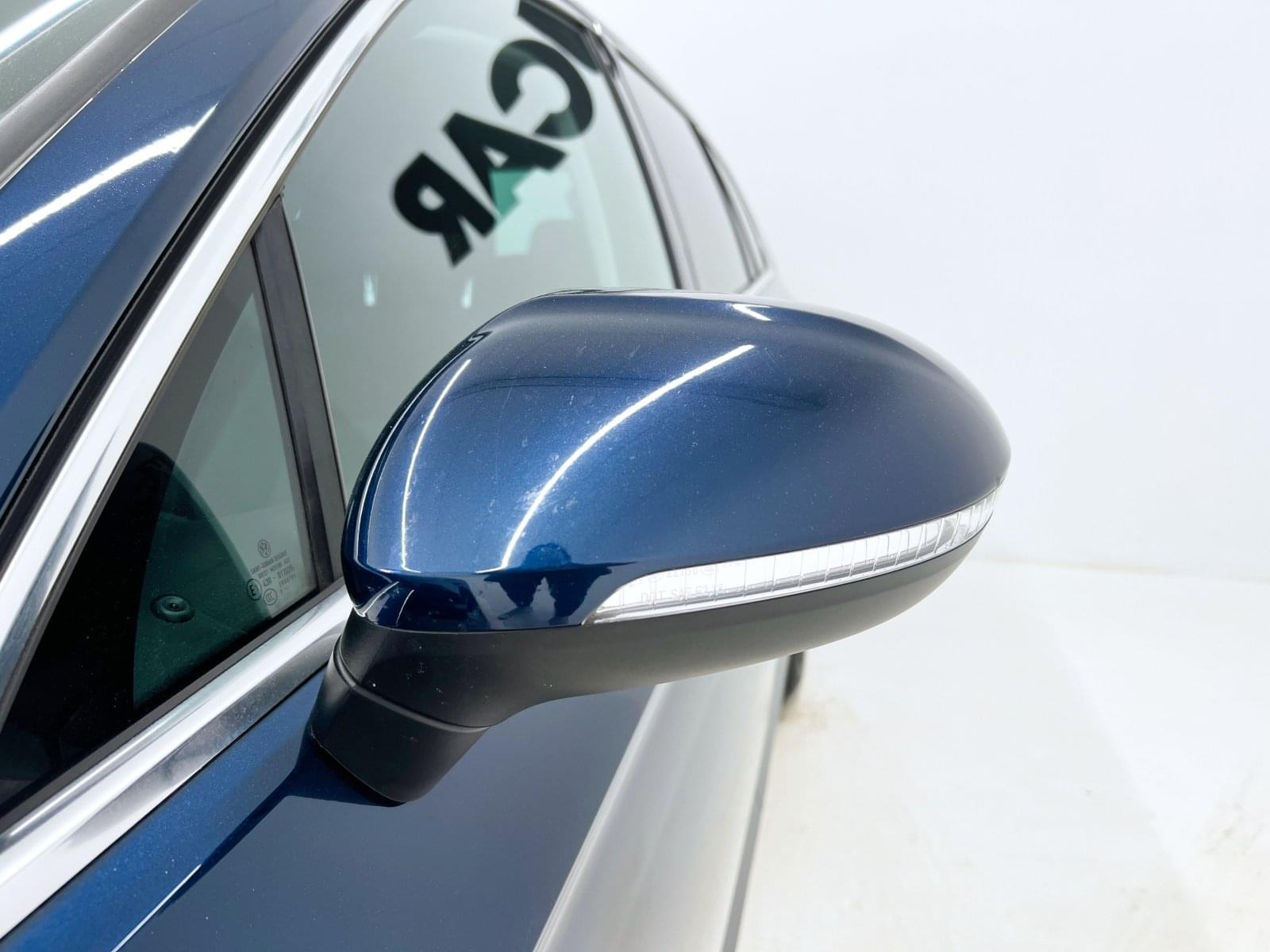 VOLKSWAGEN PASSAT VARIANT EXECUTIVE 2.0 TDI AT7 9 