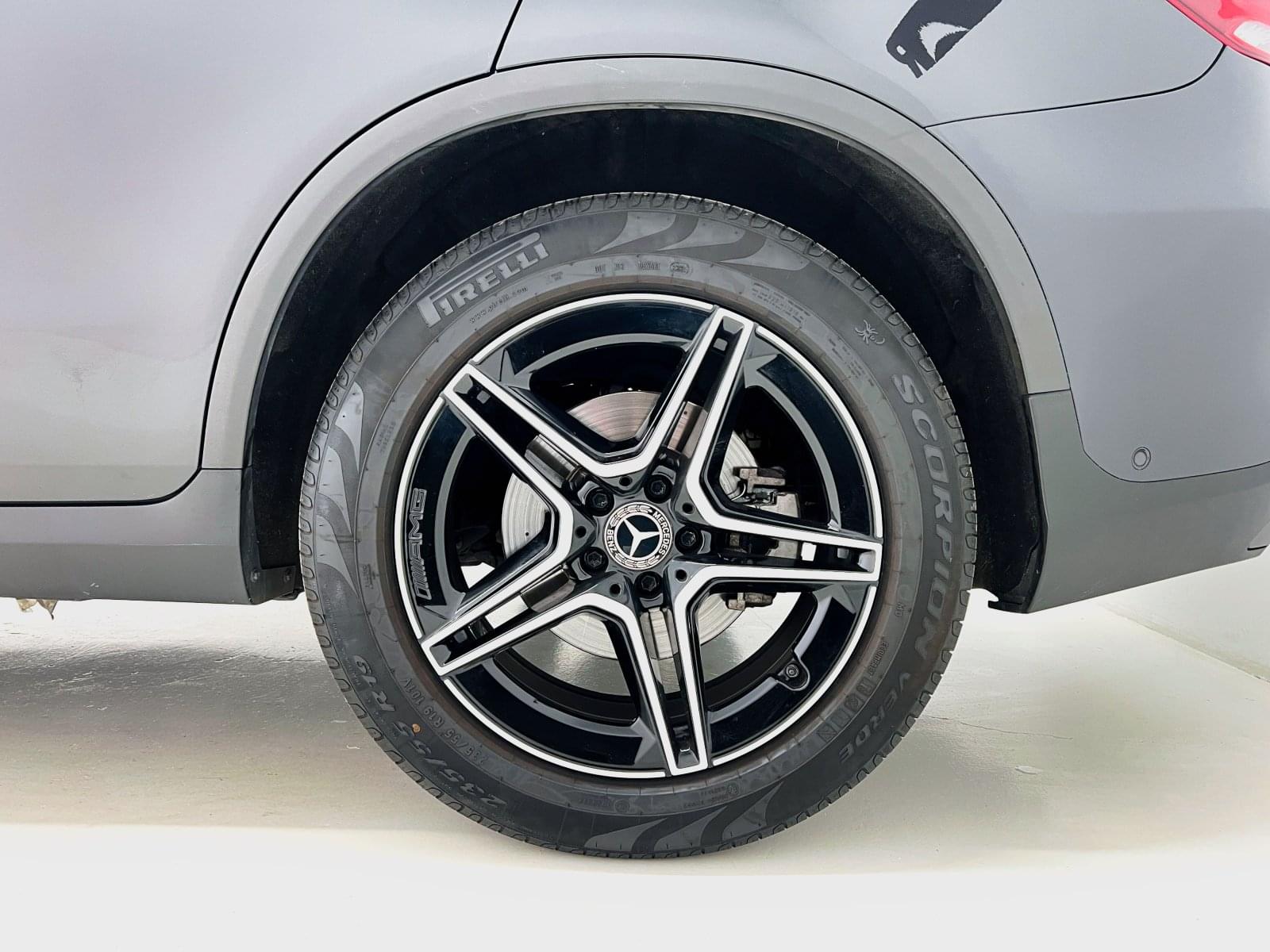 MERCEDES CLASE GLC 300D 4 MATIC 23 