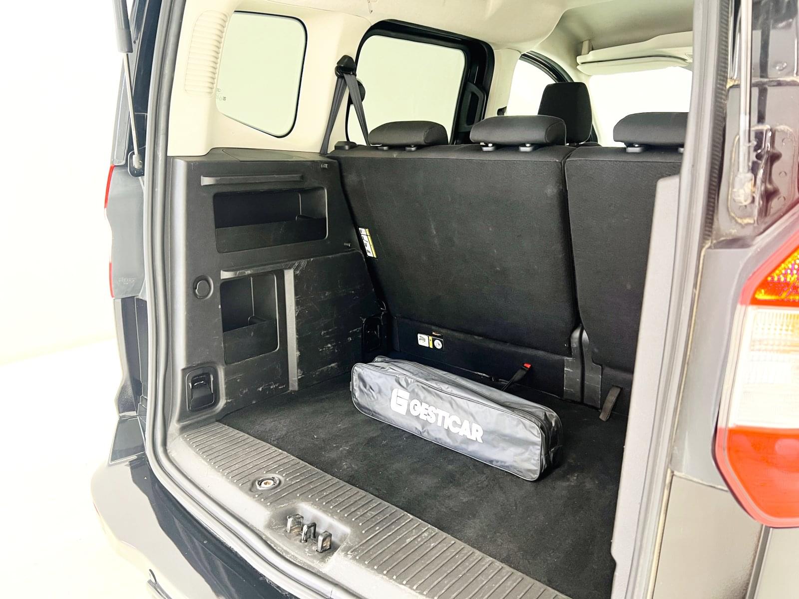 FORD TOURNEO COURIER 1.0 ECOBOOST. SPORT 13 