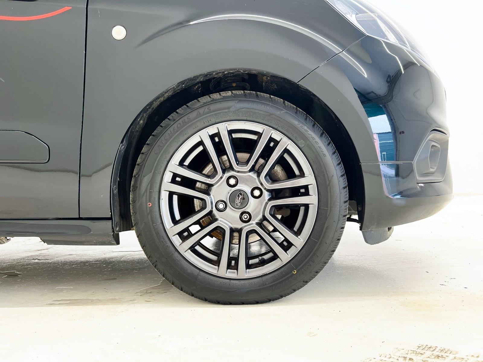 FORD TOURNEO COURIER 1.0 ECOBOOST. SPORT 16 