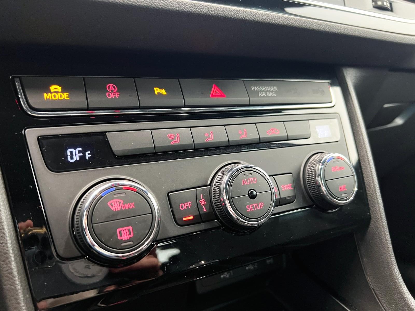 SEAT LEÓN ST 5F8 FR FAST LANE 2.0 TDI 150CV MT6 36 