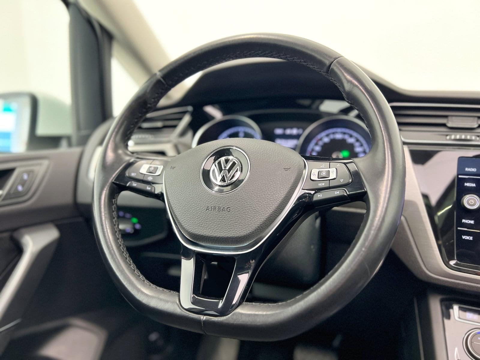 VOLKSWAGEN TOURAN ADVANCE 2.0 TDI 110KW (150CV) DSG 27 