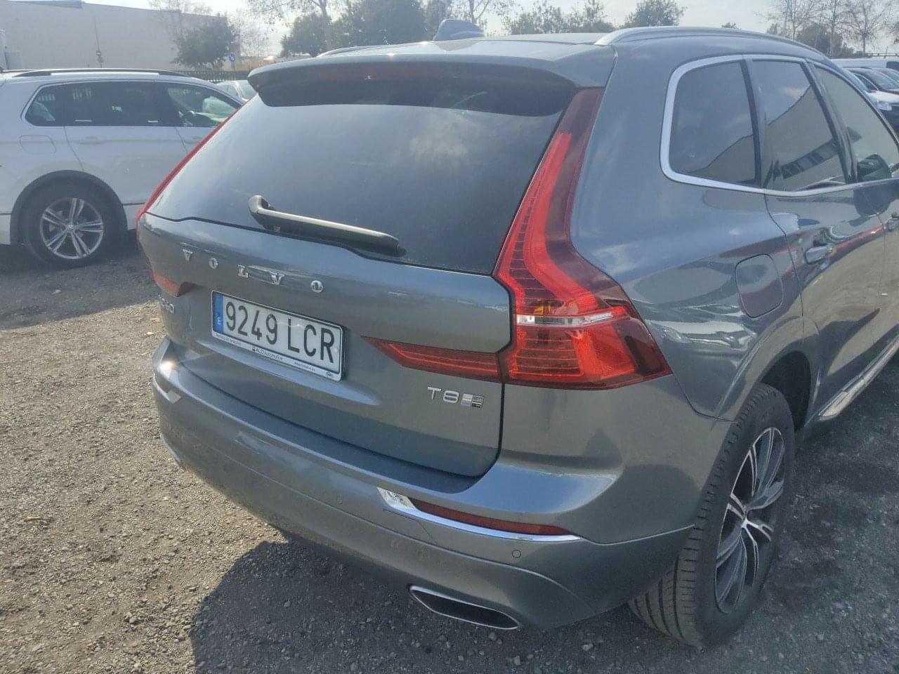 VOLVO XC60 2.0 T8 AWD INSCRIPTION AUTO 7 