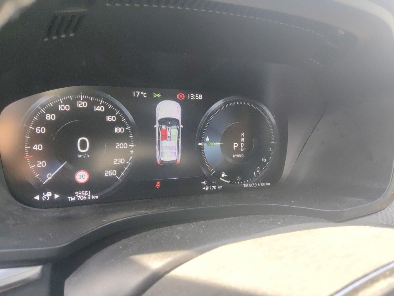 VOLVO XC60 2.0 T8 AWD INSCRIPTION AUTO 9 