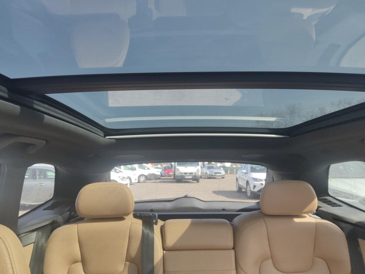 VOLVO XC60 2.0 T8 AWD INSCRIPTION AUTO 13 