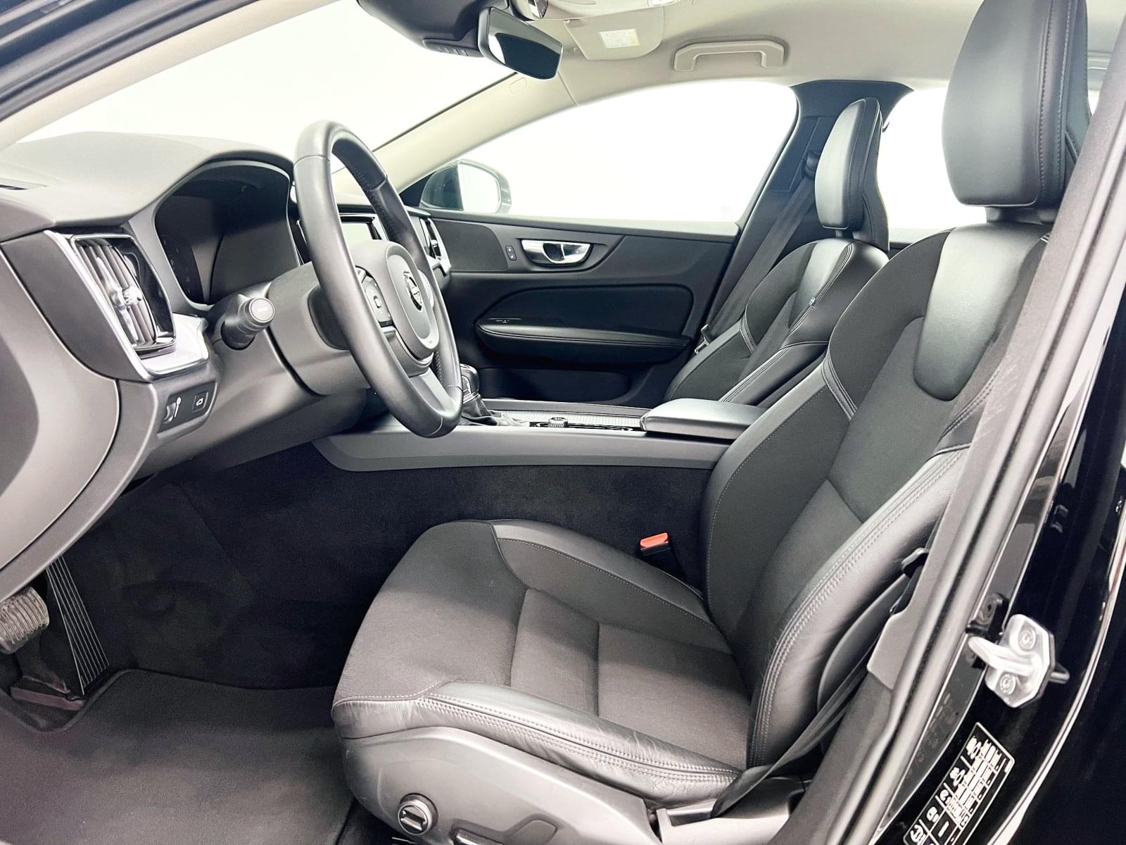 VOLVO V60 FAMILIAR 2.0 D 4 BUSINESS PLUS AUTO 23 