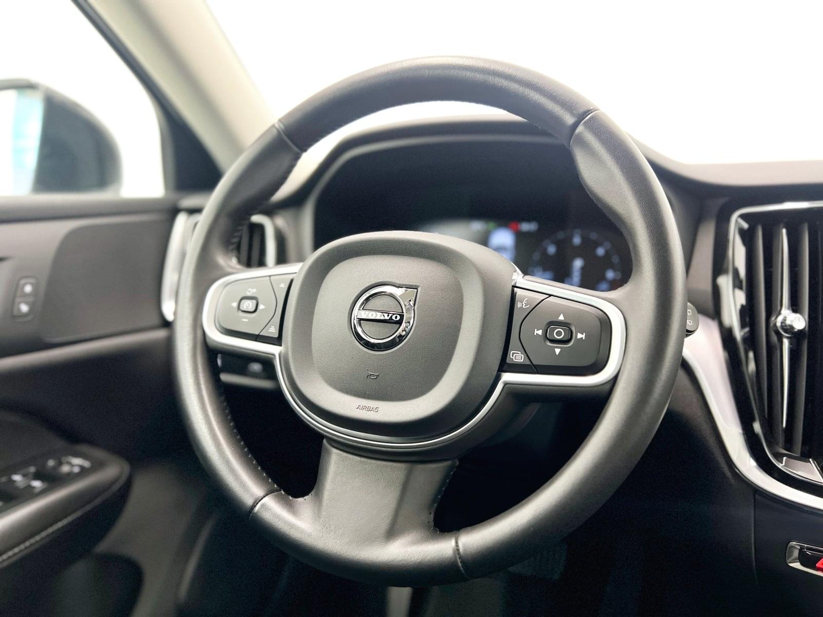 VOLVO V60 FAMILIAR 2.0 D 4 BUSINESS PLUS AUTO 26 