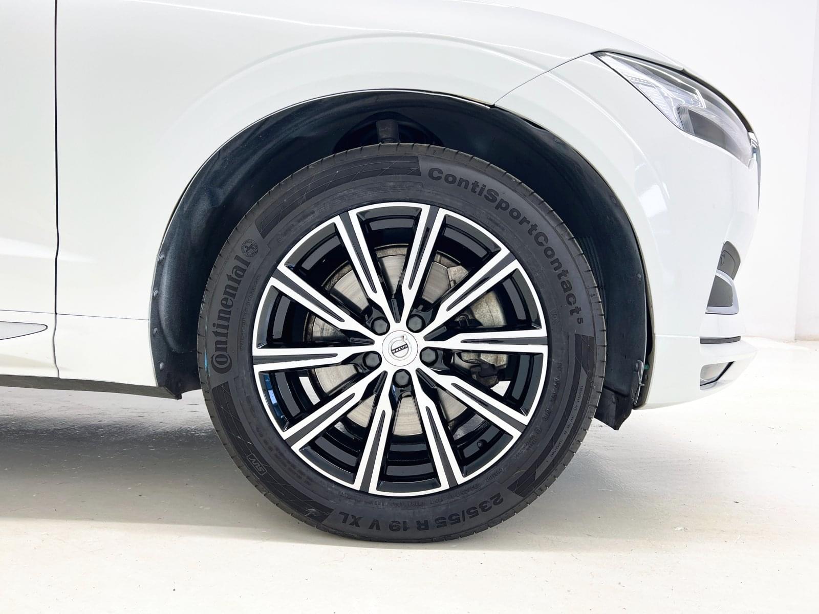 VOLVO XC60 2.0 B4 D INSCRIPTION AUTO 21 