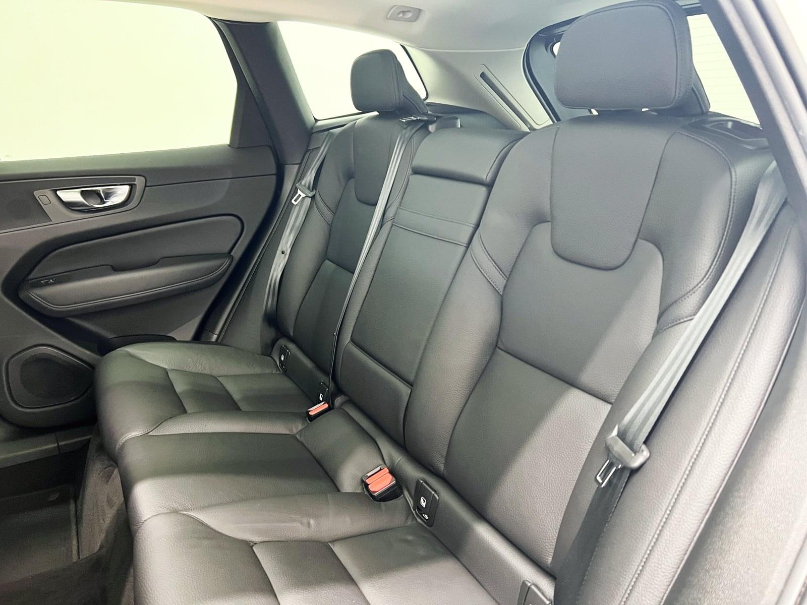 VOLVO XC60 2.0 B4 D INSCRIPTION AUTO 45 