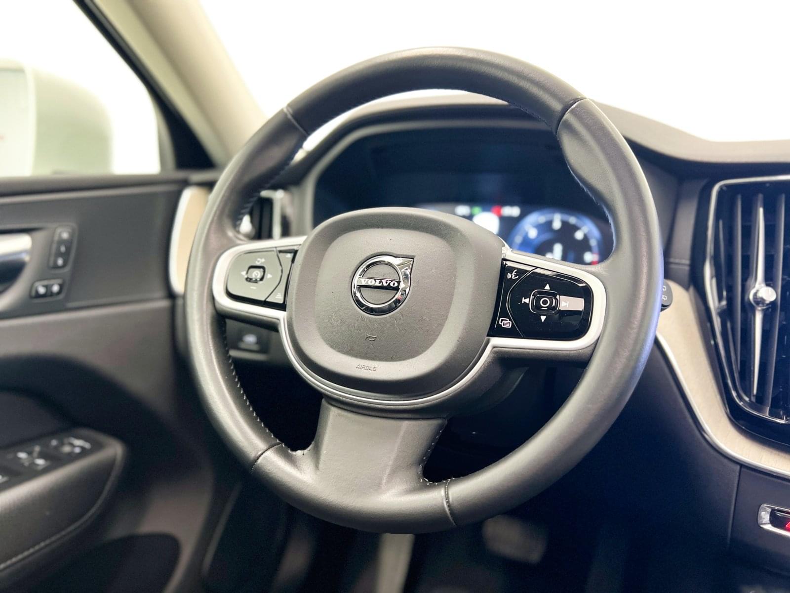 VOLVO XC60 2.0 B4 D INSCRIPTION AUTO 30 