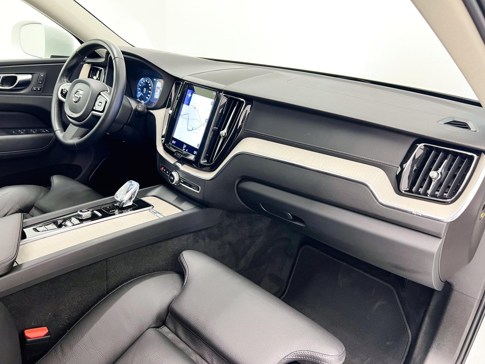 VOLVO XC60 2.0 B4 D INSCRIPTION AUTO 40 