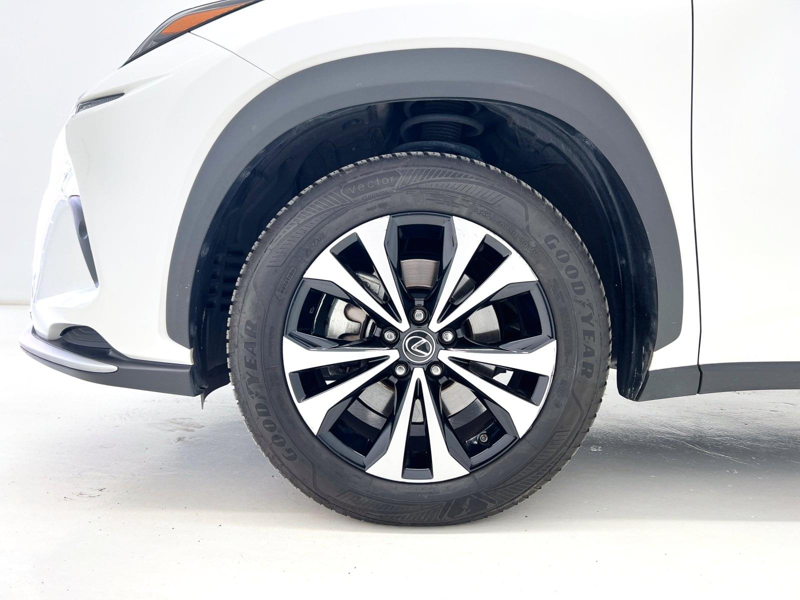 LEXUS NX 2.5 300H PREMIUM 2WD 20 