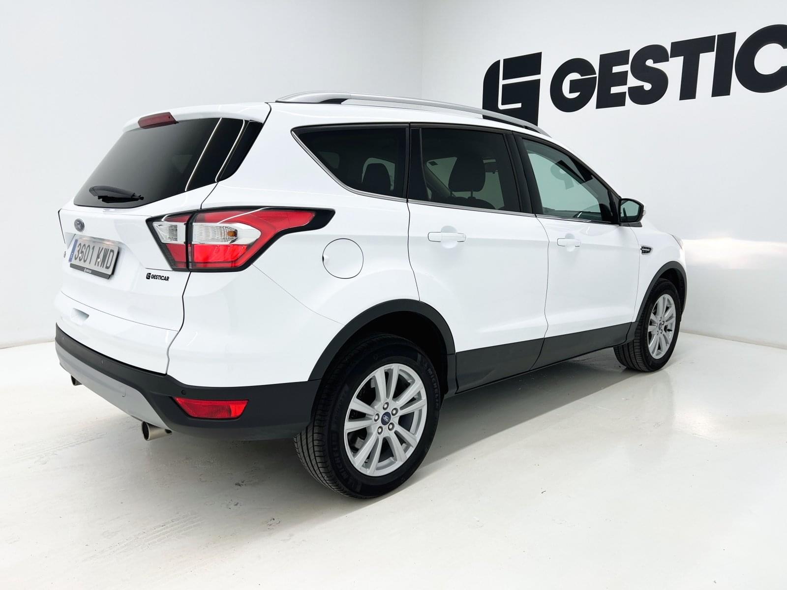 FORD KUGA TREND 1.5 ECOBOOST 120CV MT6 18 