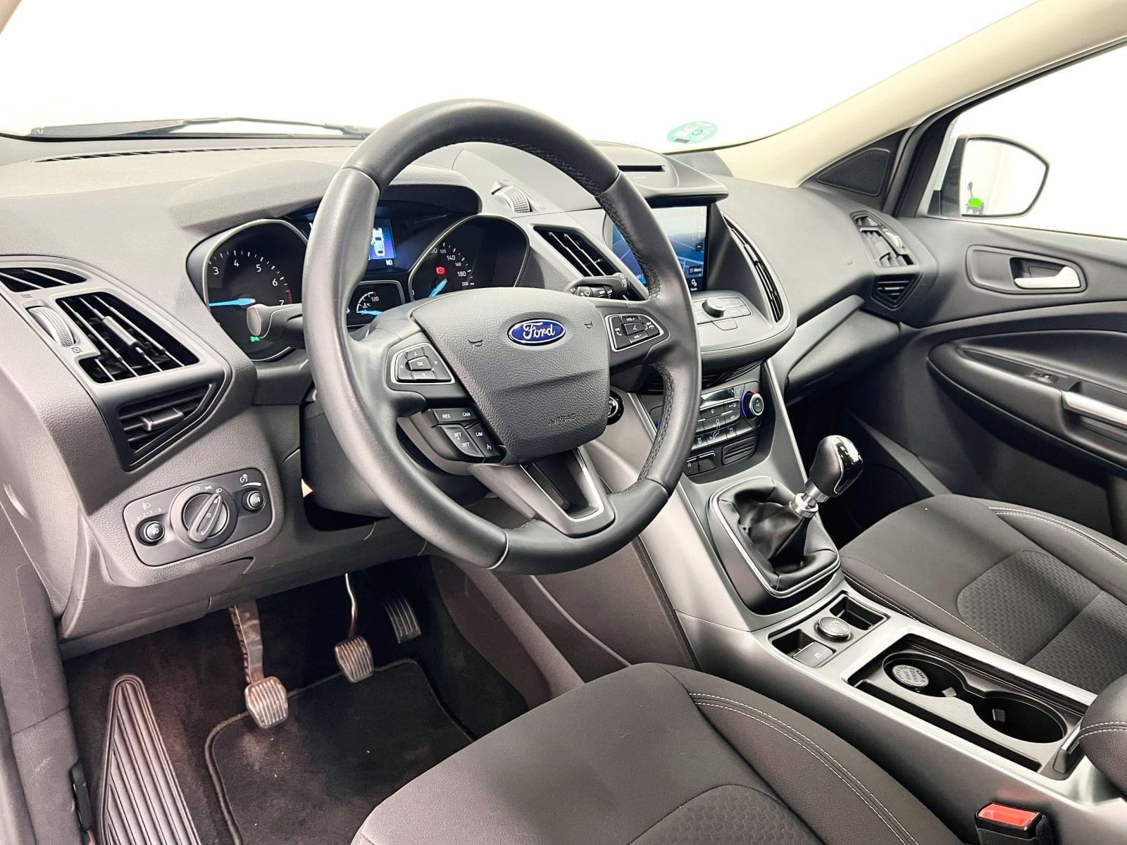 FORD KUGA TREND 1.5 ECOBOOST 120CV MT6 25 
