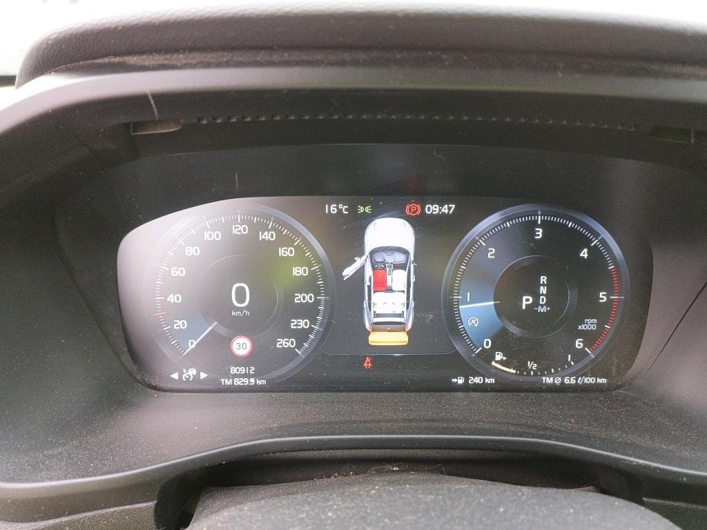 VOLVO XC40 R Design 2WD D3 150CV AT8 6 