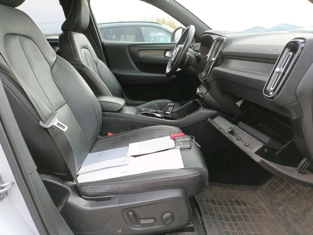 VOLVO XC40 R Design 2WD D3 150CV AT8 7 