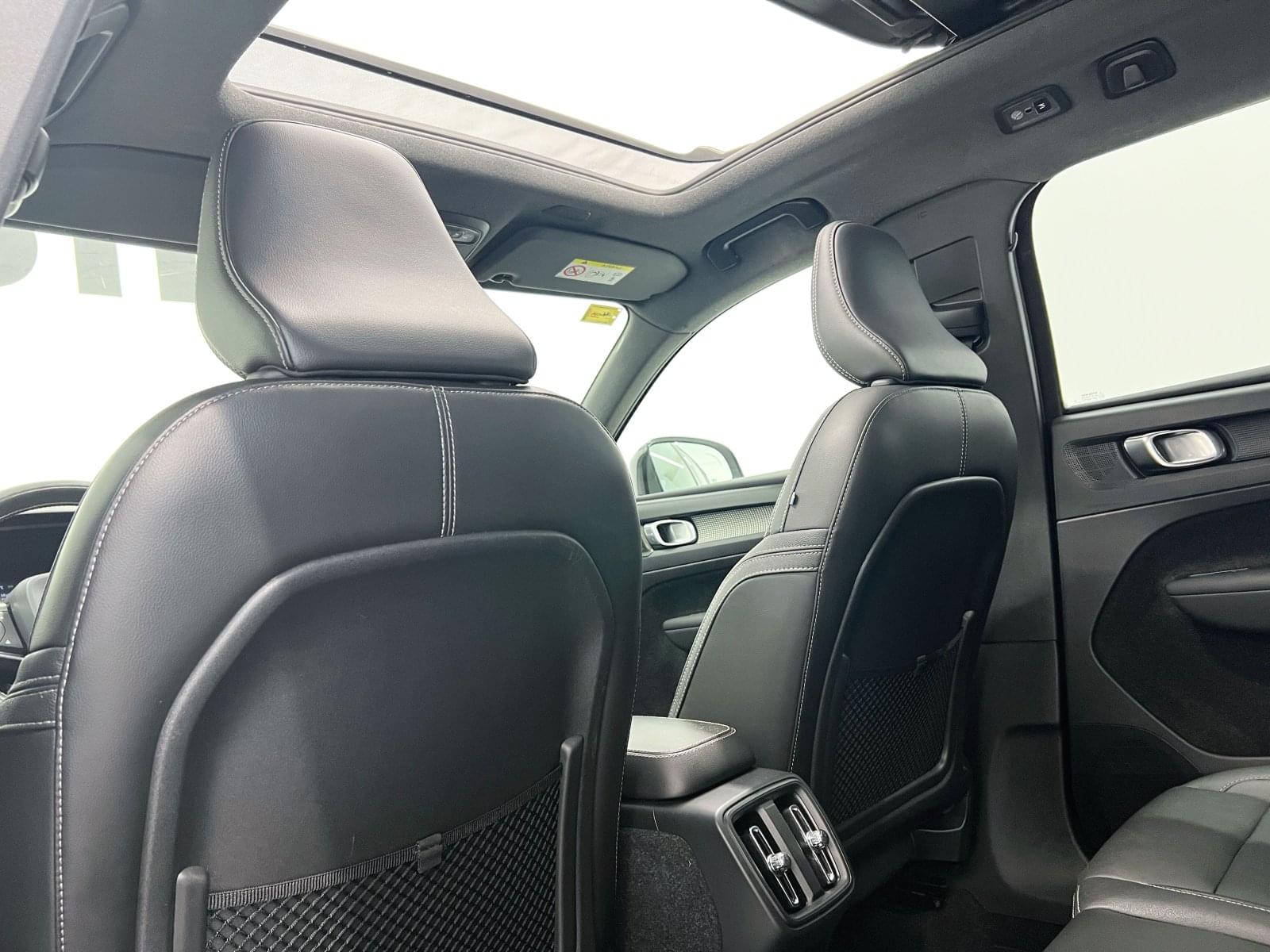 VOLVO XC40 R Design D3 150CV AT8 46 