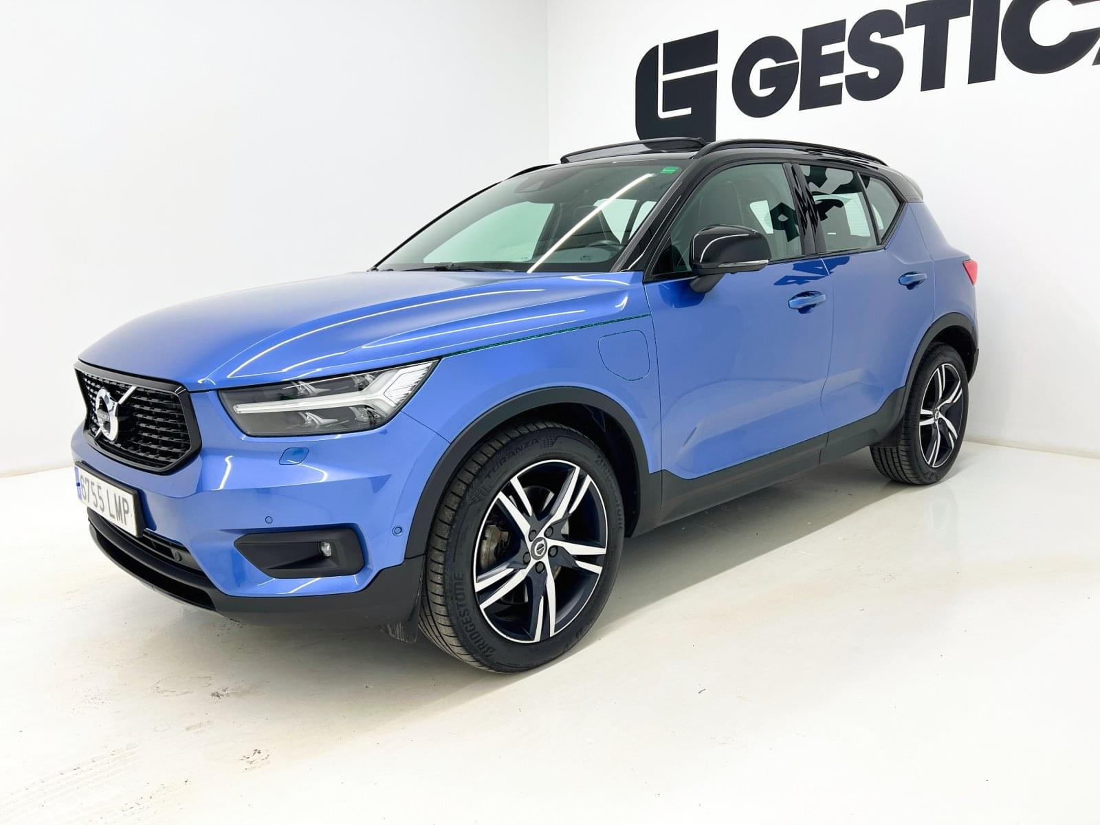 VOLVO XC40 1.5 T5 TWIN RECHARGE R-DESIGN AUTO 7 