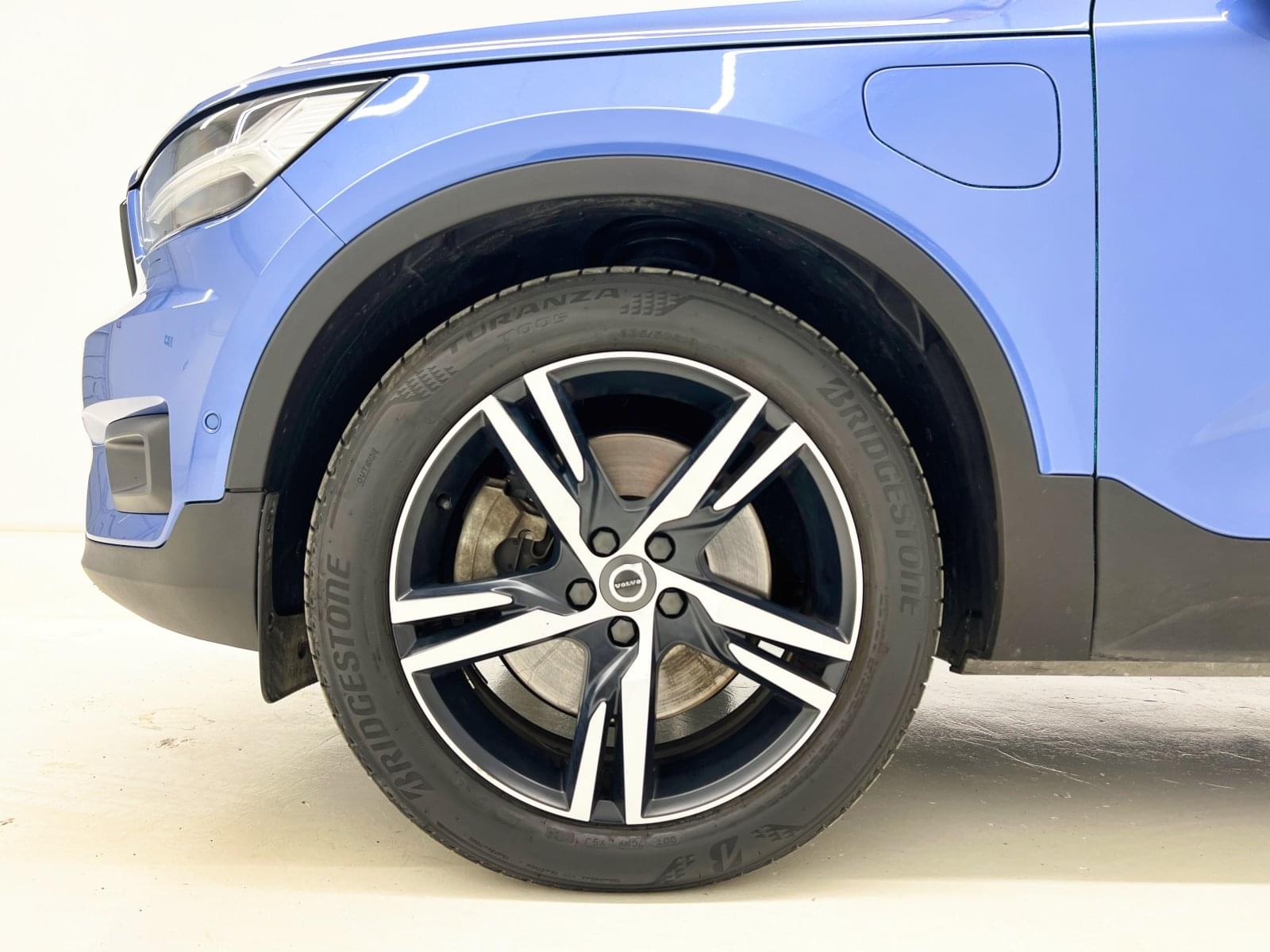 VOLVO XC40 1.5 T5 TWIN RECHARGE R-DESIGN AUTO 21 