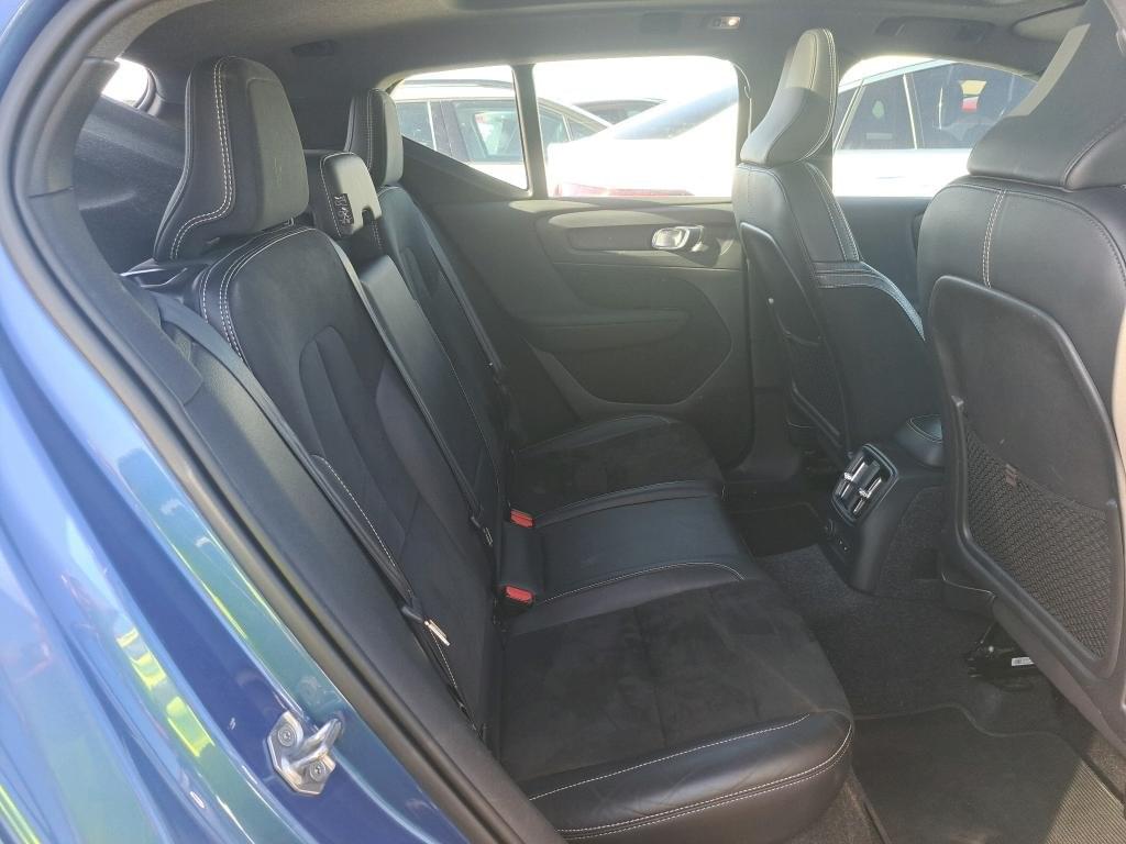 VOLVO XC40 1.5 T5 TWIN RECHARGE R-DESIGN AUTO 13 