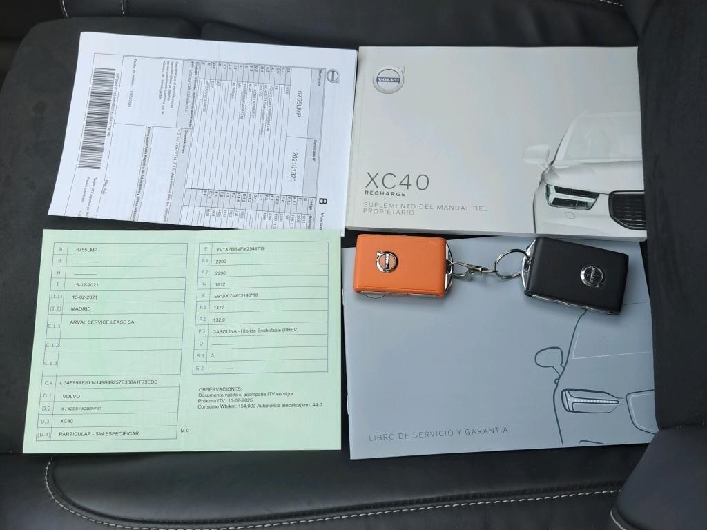 VOLVO XC40 1.5 T5 TWIN RECHARGE R-DESIGN AUTO 14 