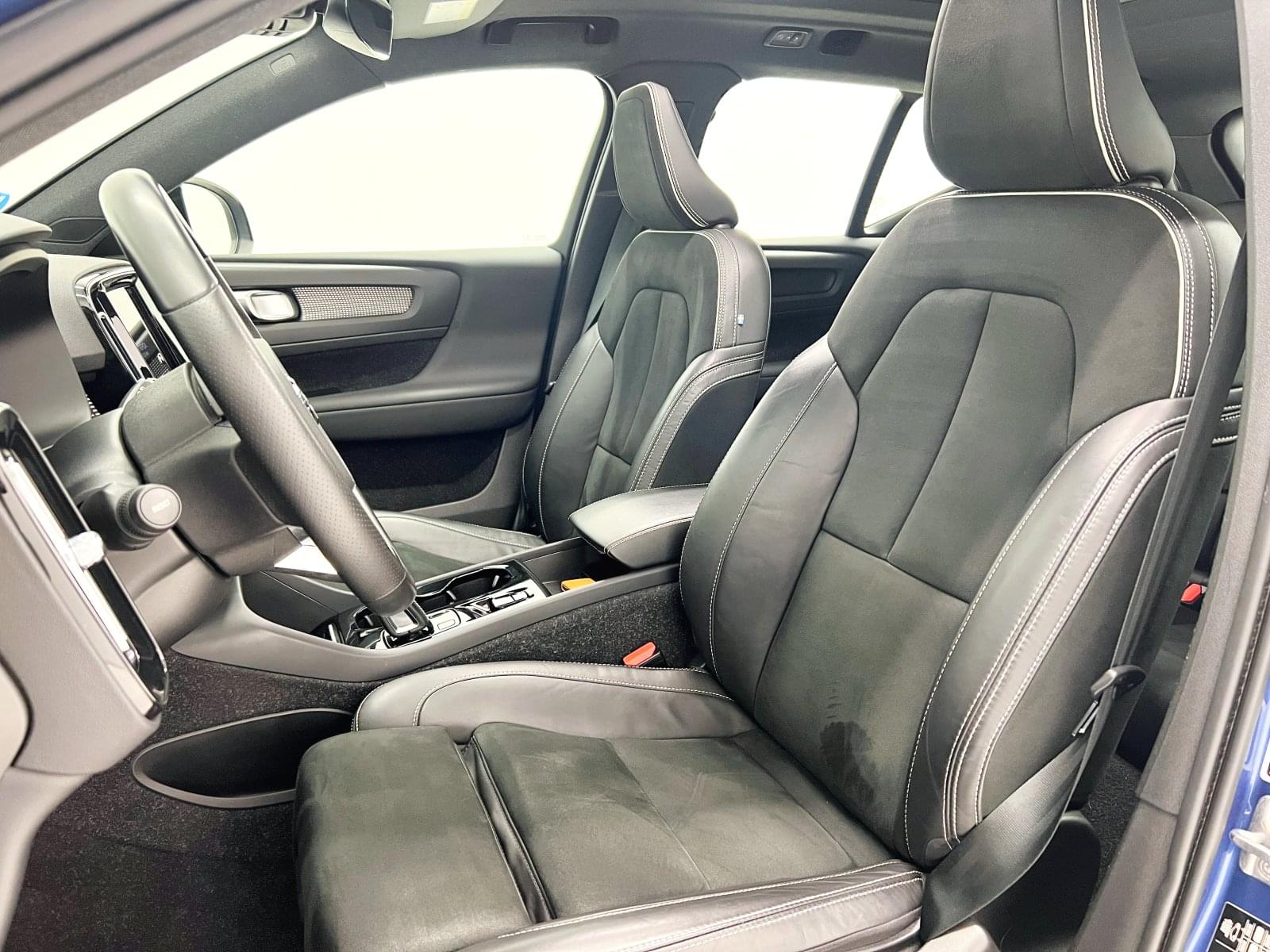 VOLVO XC40 1.5 T5 TWIN RECHARGE R-DESIGN AUTO 24 