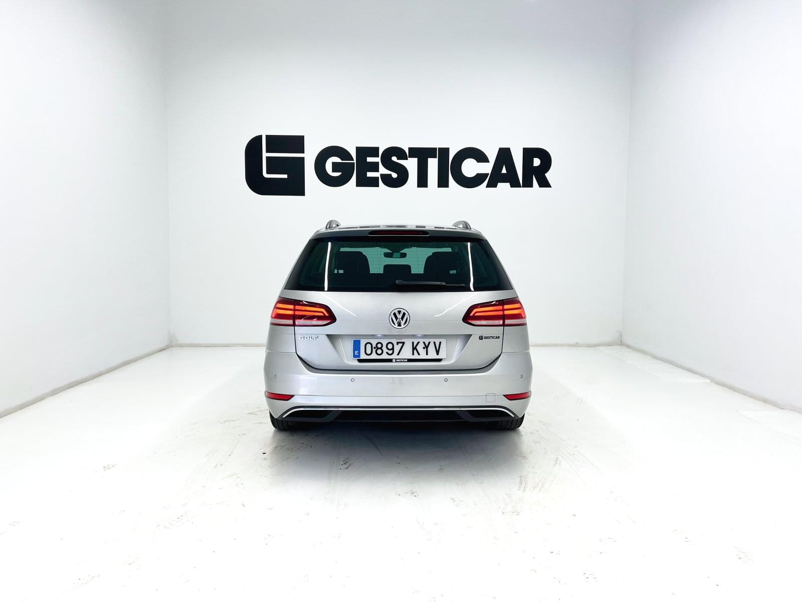 VOLKSWAGEN GOLF ADVANCE 2.0 TDI 150CV DSG VARIANT 13 