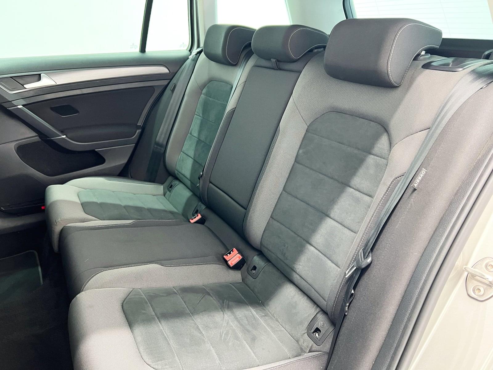 VOLKSWAGEN GOLF ADVANCE 2.0 TDI 150CV DSG VARIANT 42 