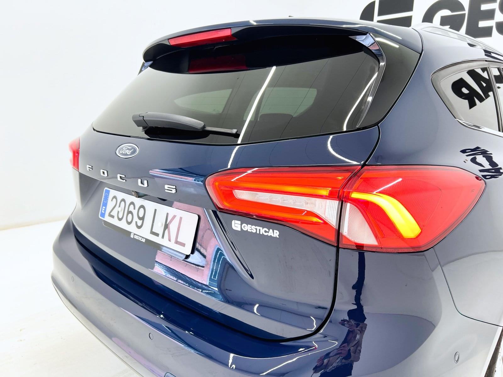 FORD FOCUS SPORTBREAK TITANIUM 2.0 ECOBLUE 150CV 17 