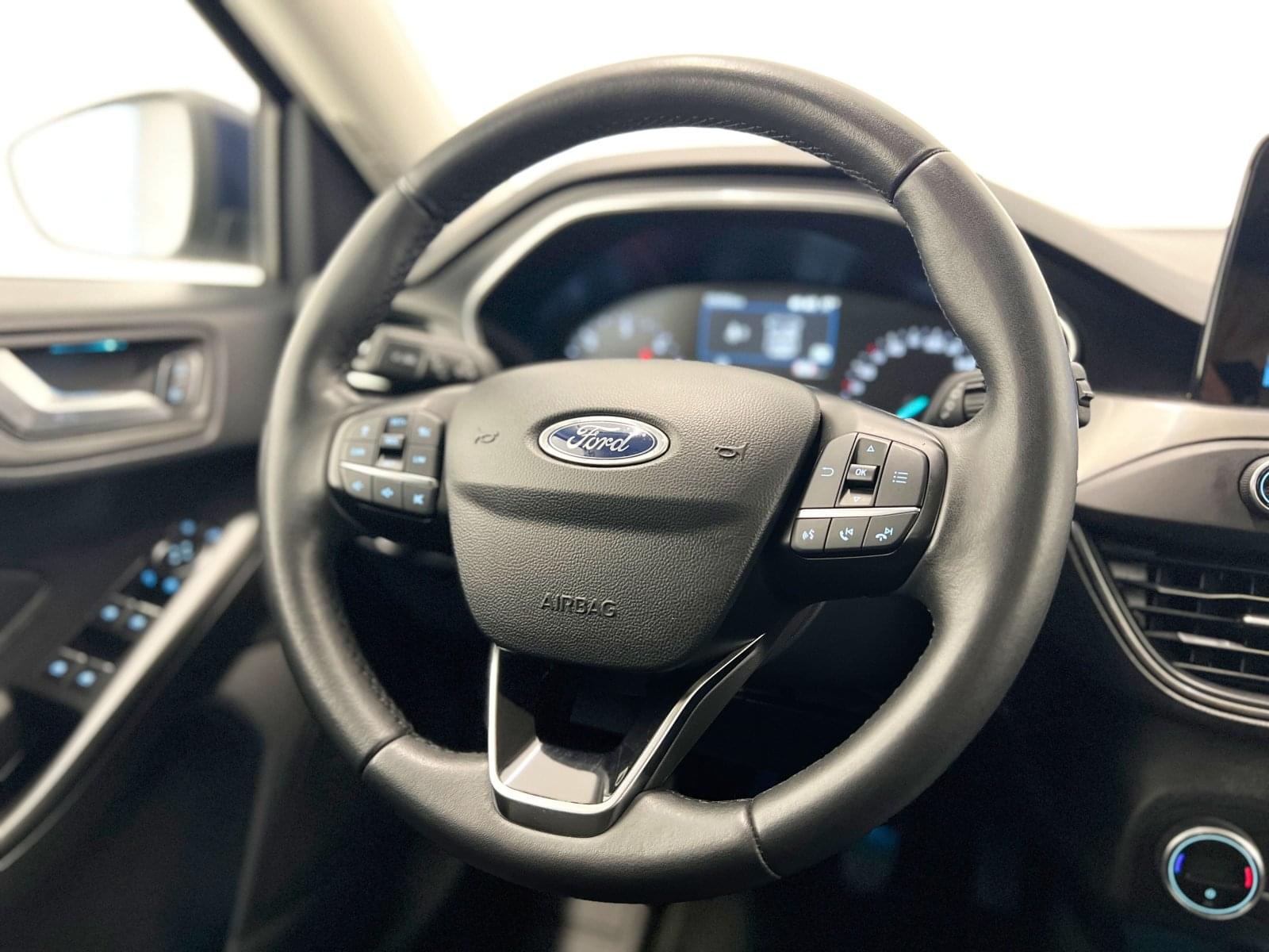 FORD FOCUS SPORTBREAK TITANIUM 2.0 ECOBLUE 150CV 28 
