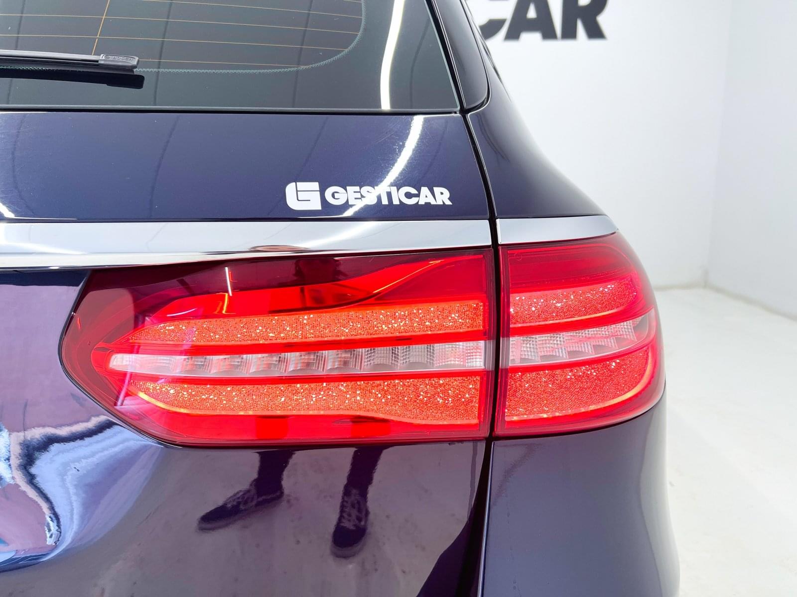 MERCEDES CLASE E E220D ESTATE AMG LINE 18 