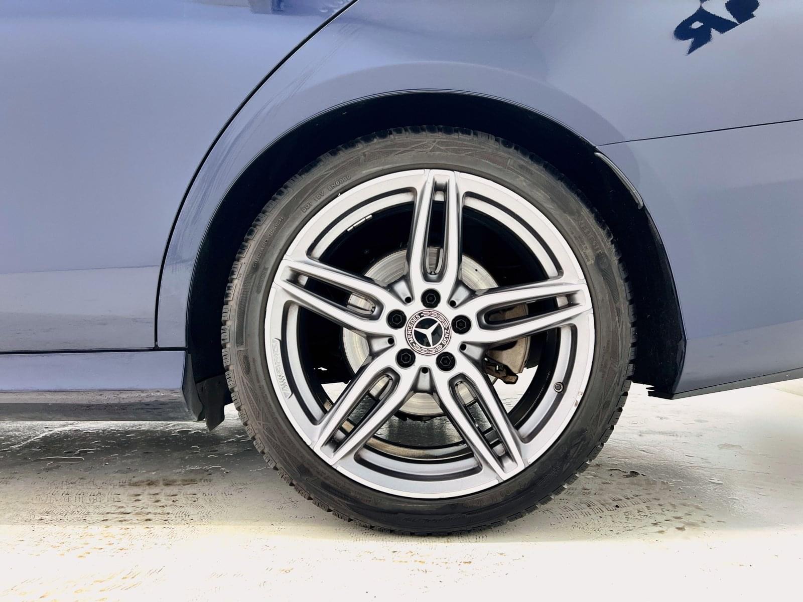 MERCEDES CLASE E E220D ESTATE AMG LINE 22 