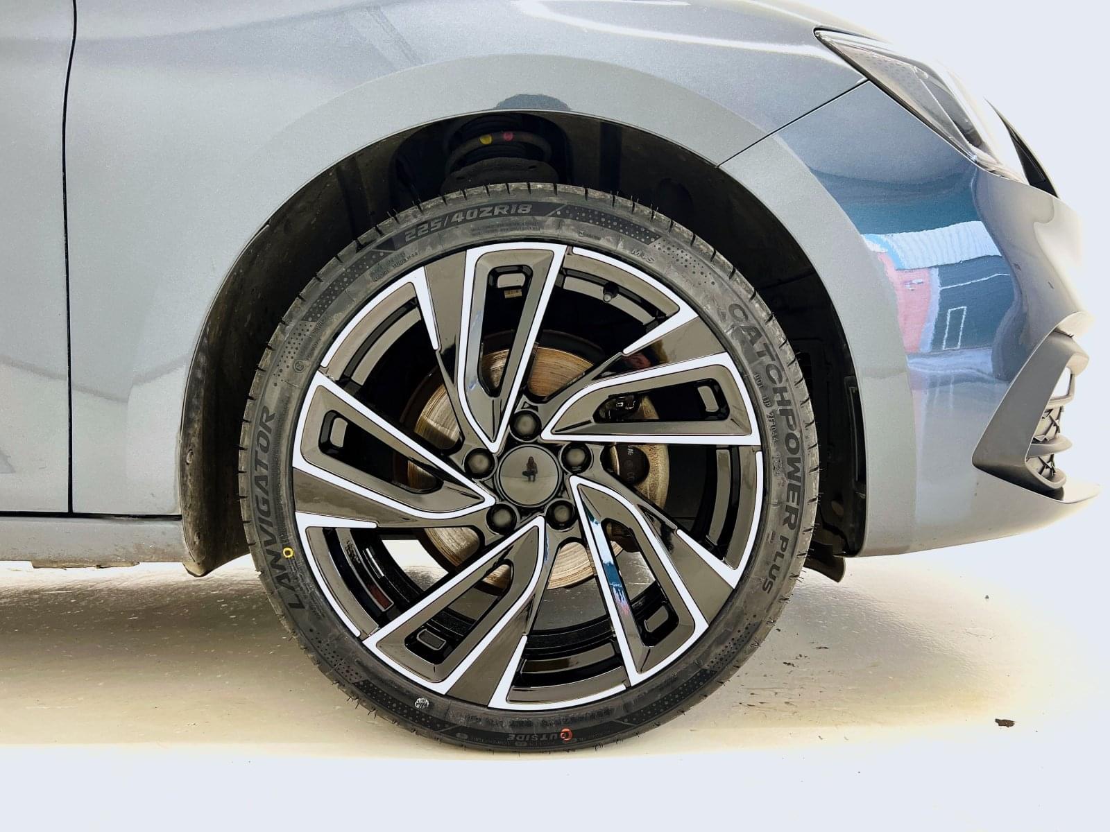 SEAT LEÓN 2.0TDI STYLE 115CV 19 